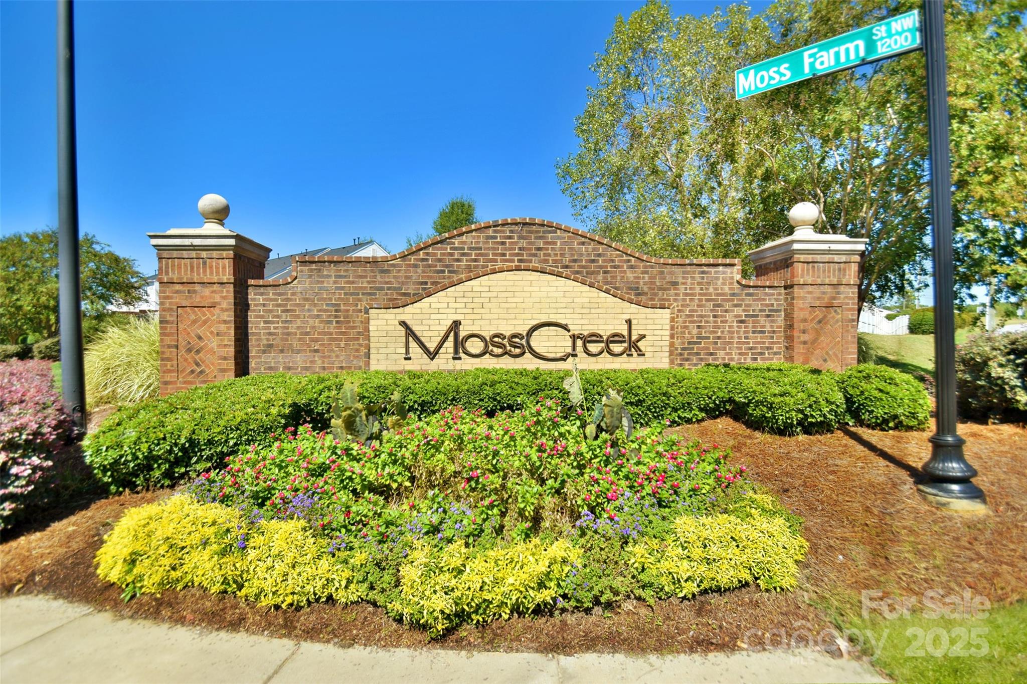 Moss Creek Village - Residential