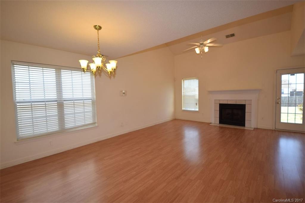 Creekside At Coulwood - Residential