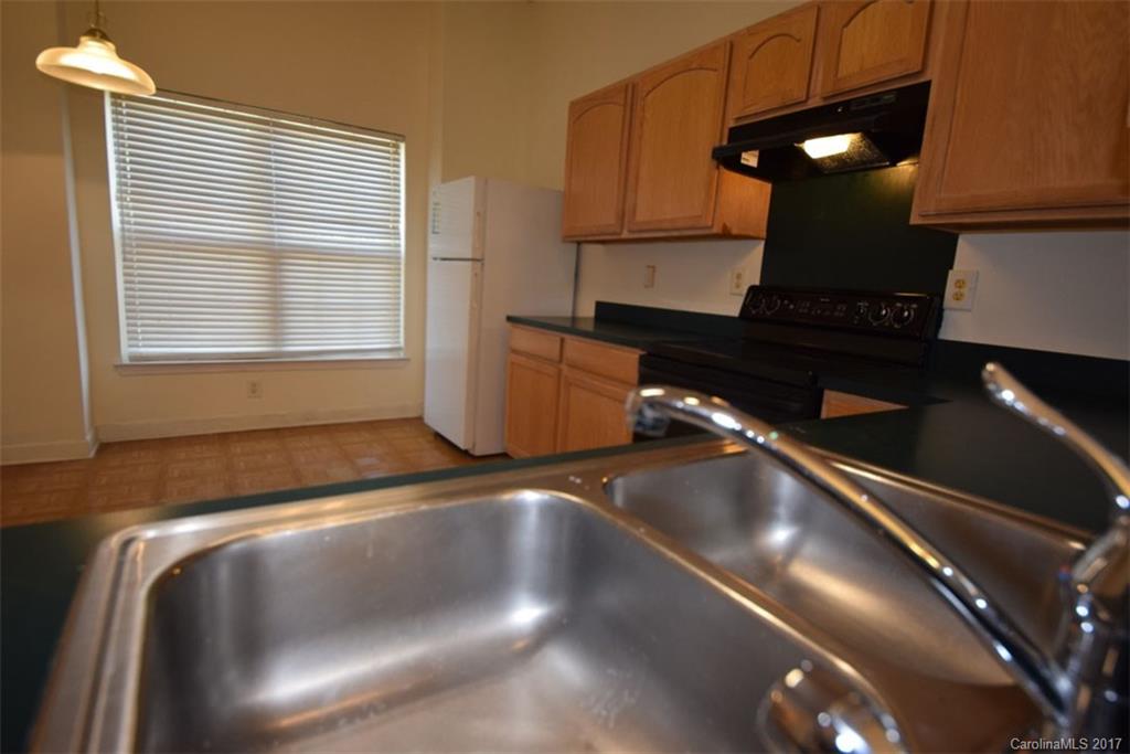 Creekside At Coulwood - Residential