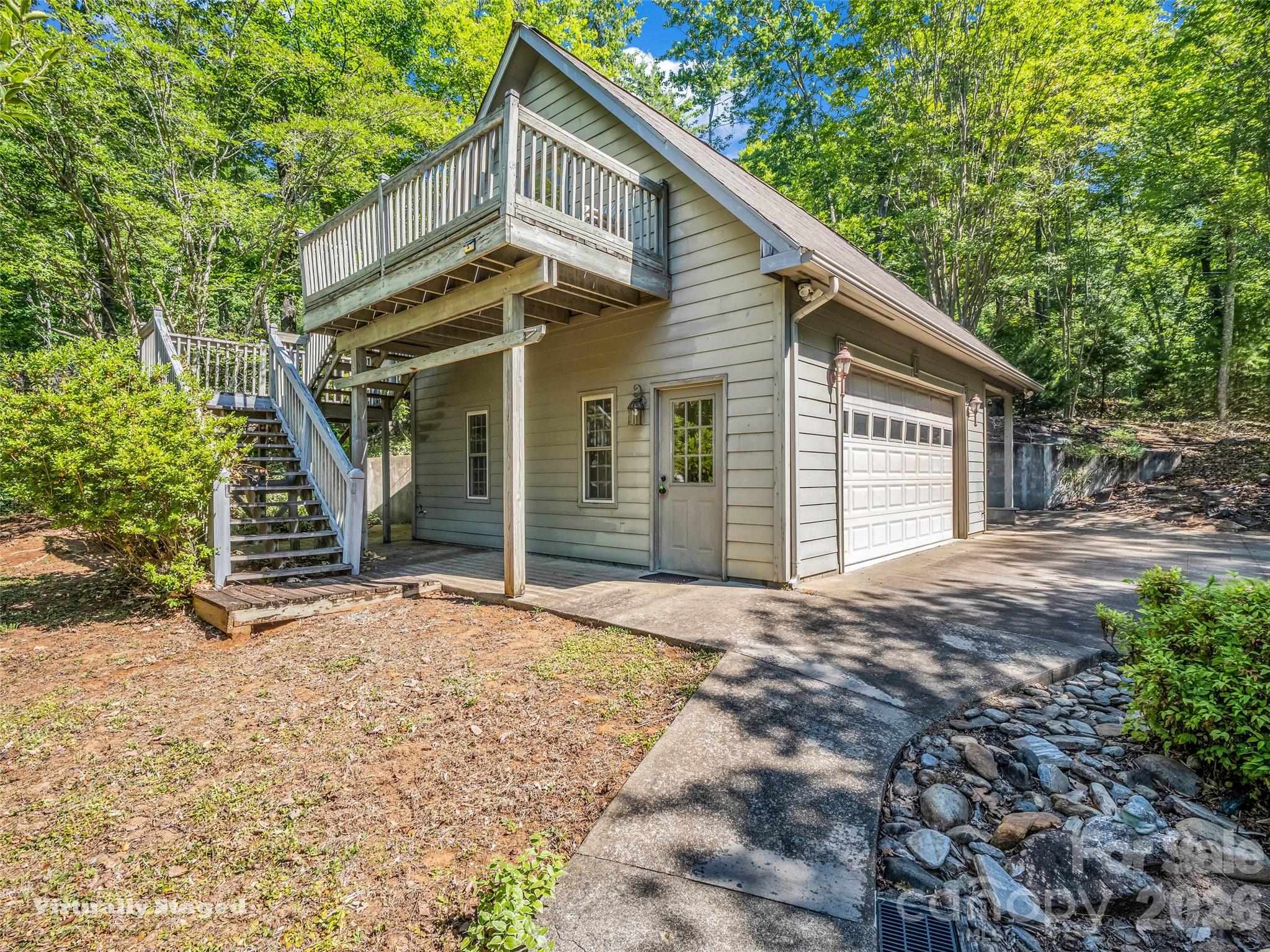 439 Youngs Mountain Drive