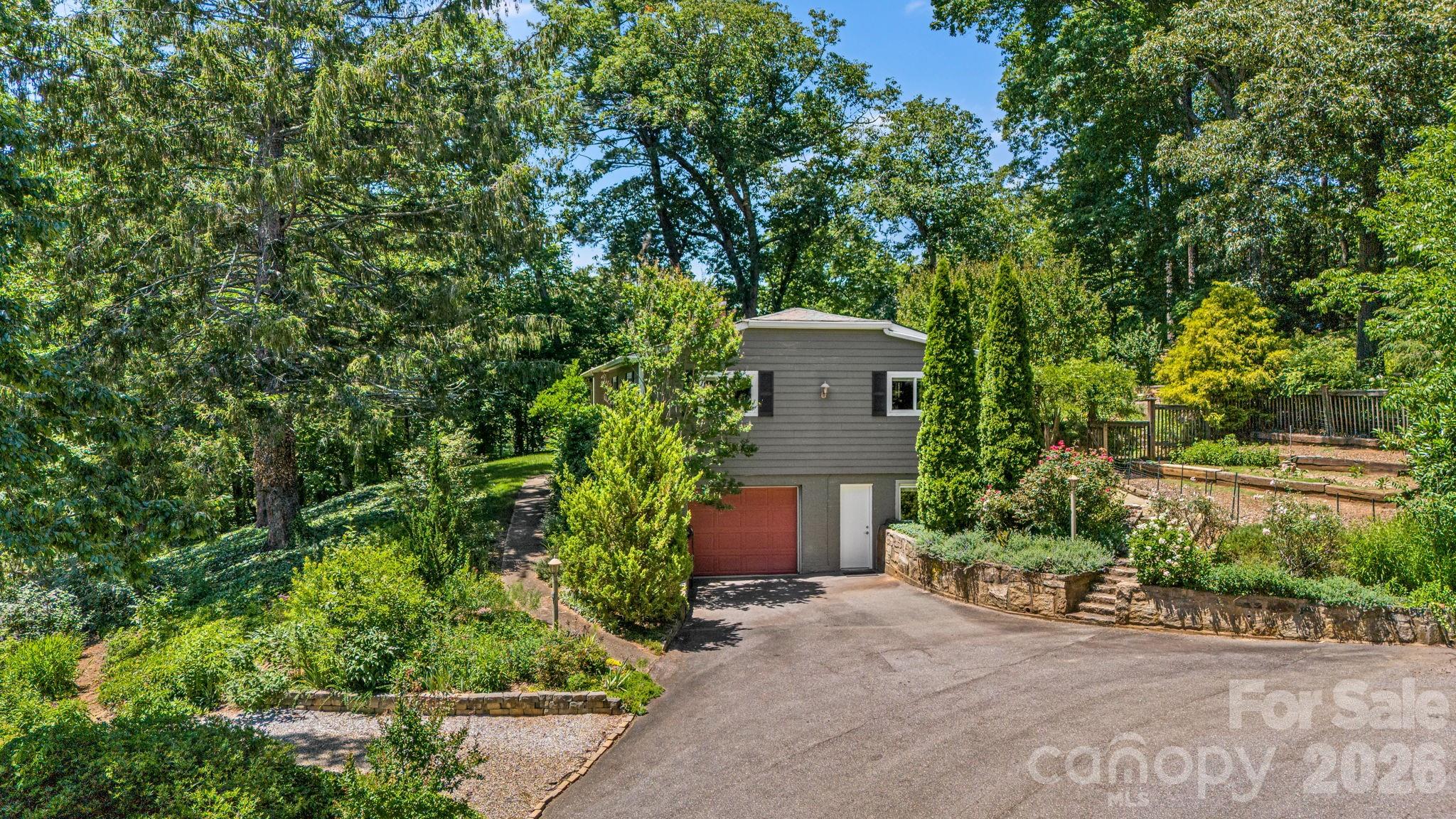 78 Grovewood Road