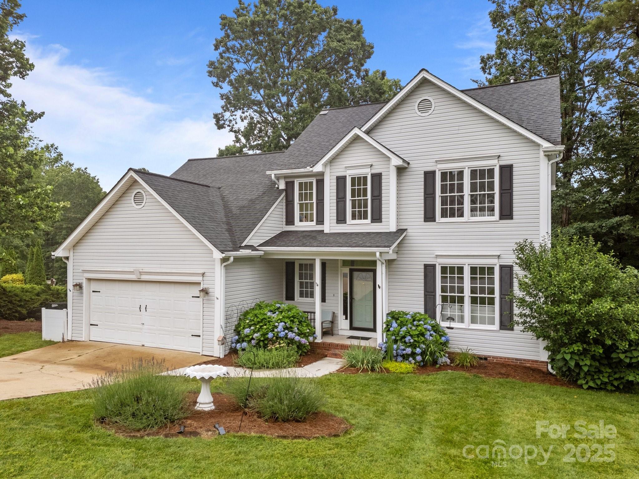 201 Windsor Forest Circle