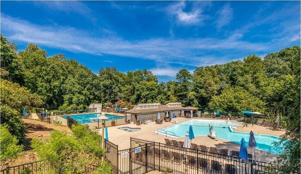 River Hills - Residential