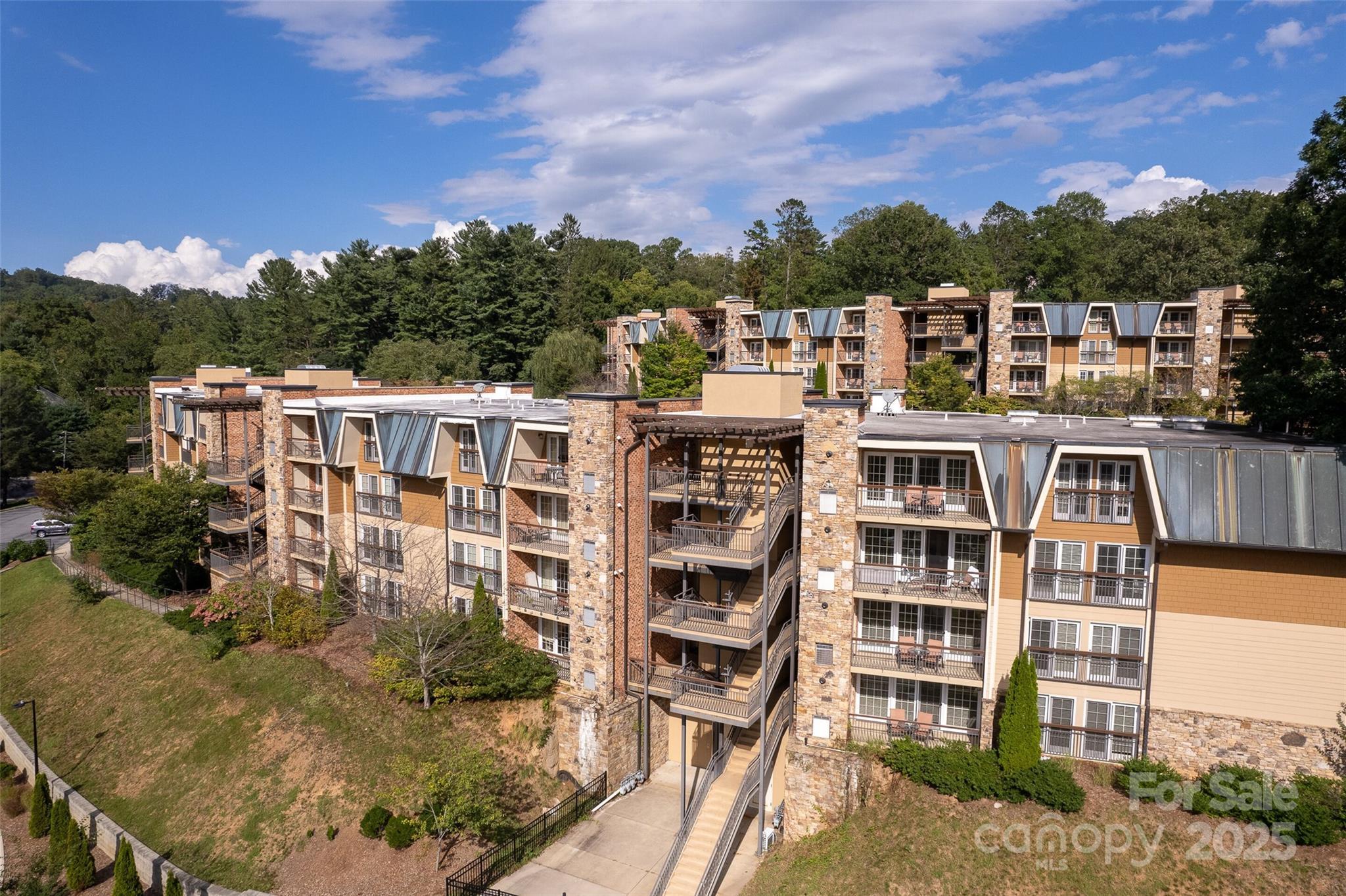202 Bowling Park Road 202