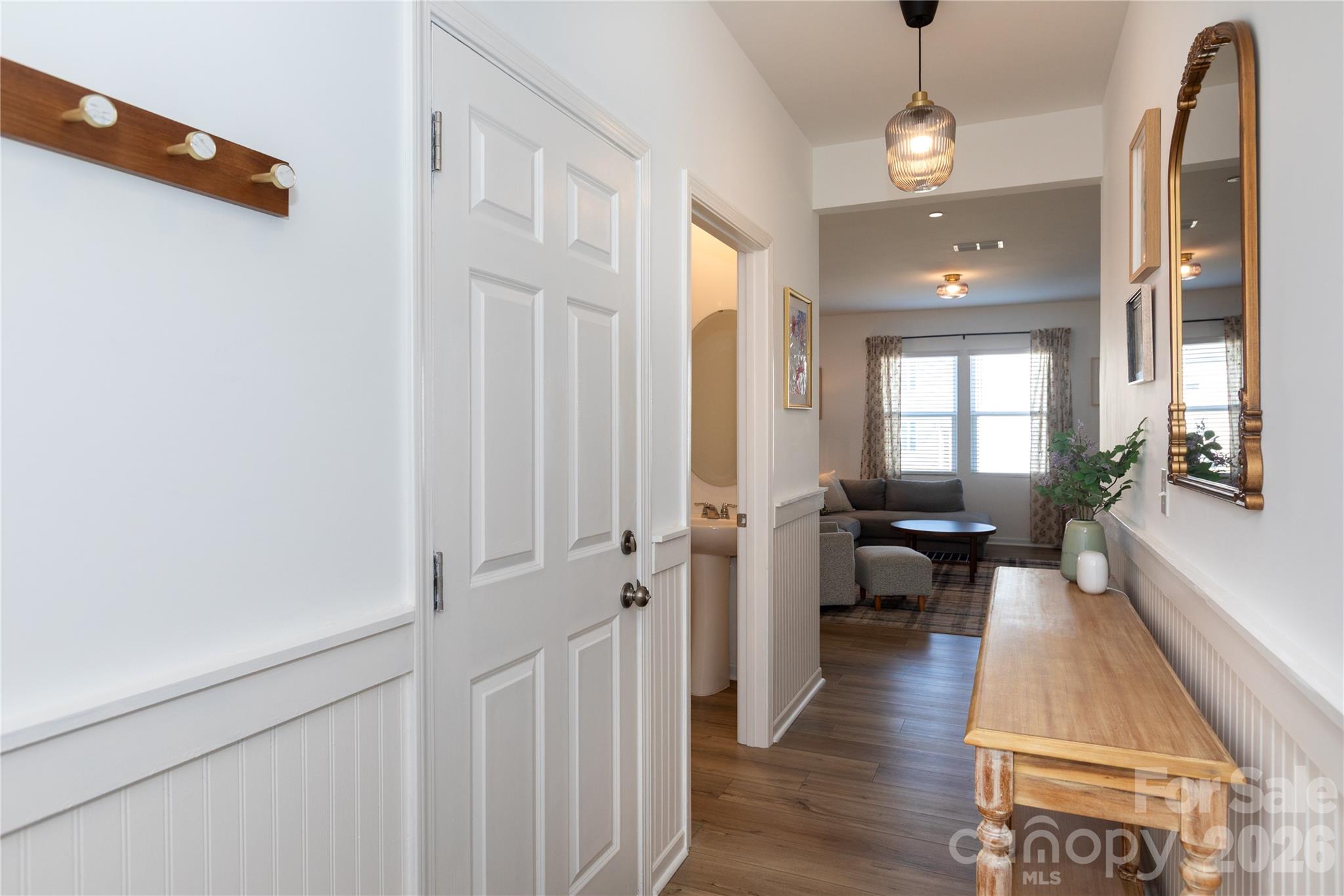 1283 Maple Shade Road SW