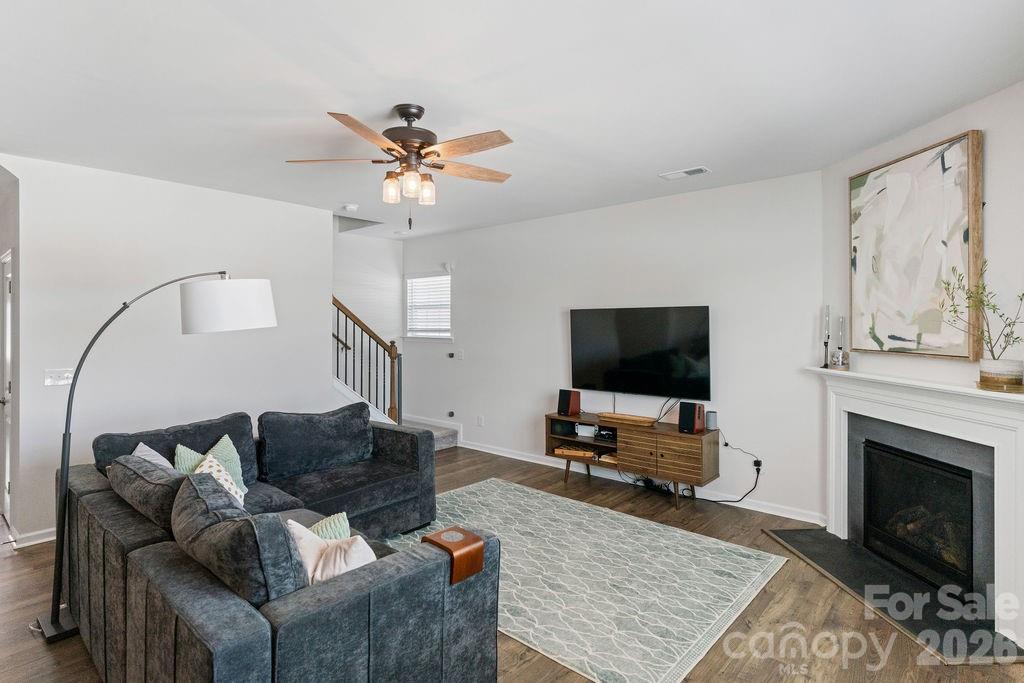 128 Neill Estate Lane