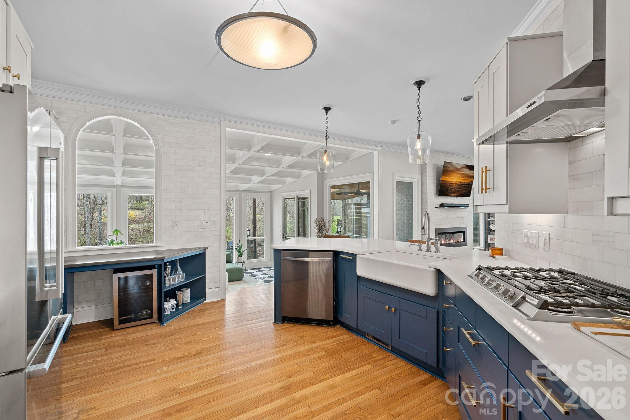 Pages Pond - Residential