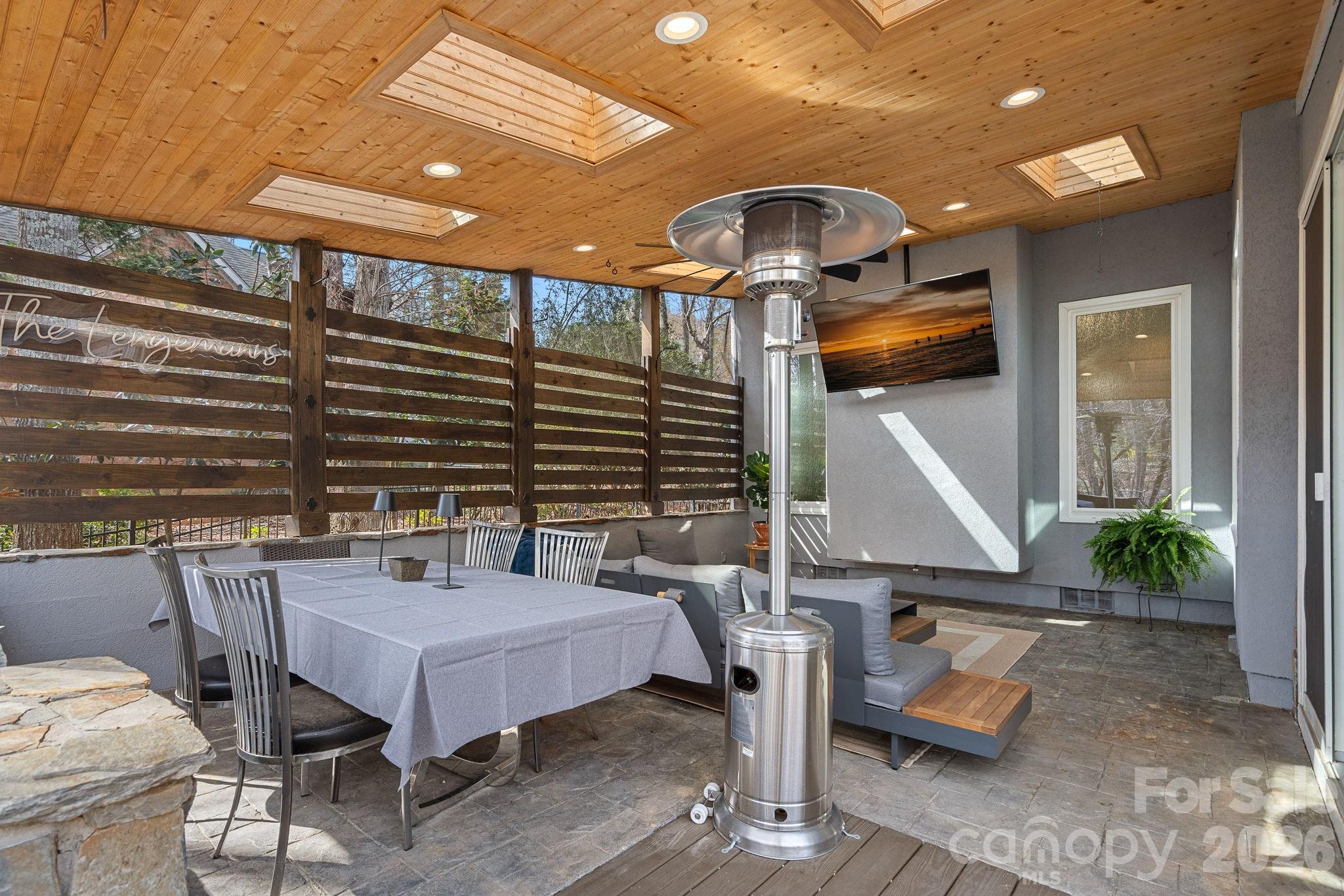 Pages Pond - Residential