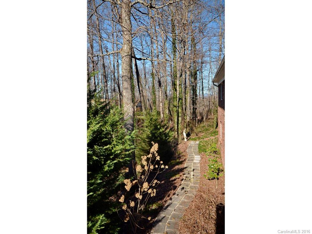 Haywood Knolls - Residential