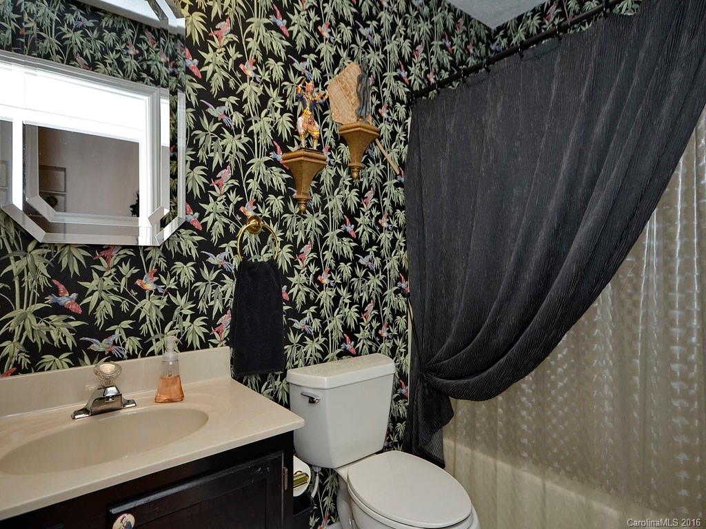 Haywood Knolls - Residential