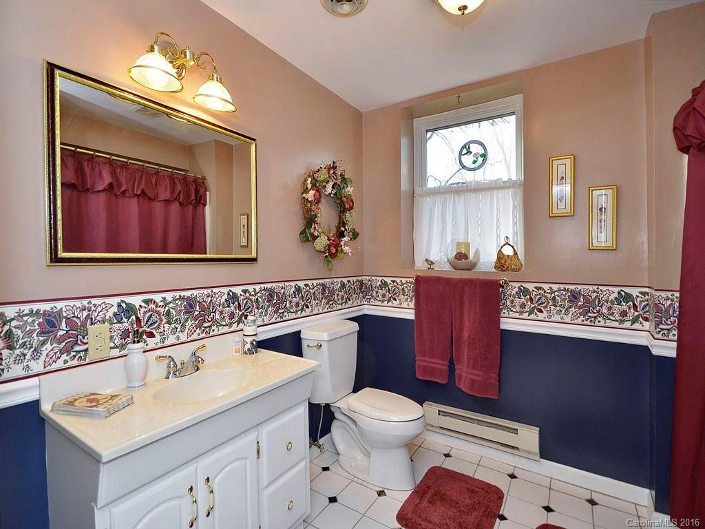 Haywood Knolls - Residential