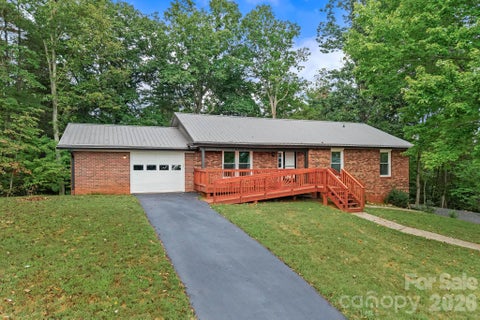Photo of 431 Pine Ridge Road, Mars Hill, NC 28754 (MLS # 4429123)