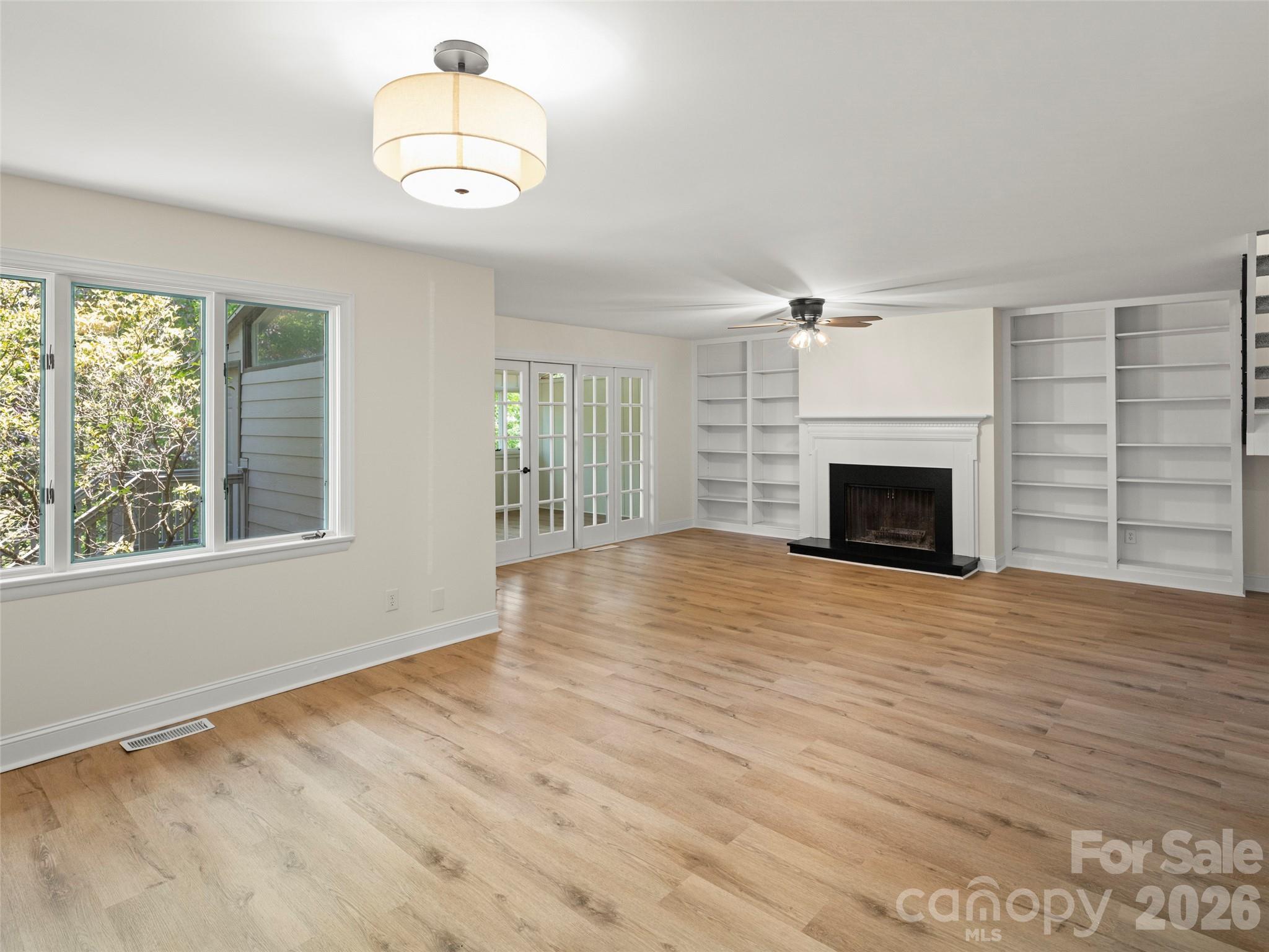 203 Crowfields Drive