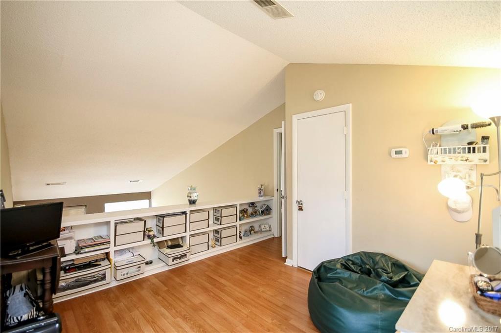 River Hills - Residential