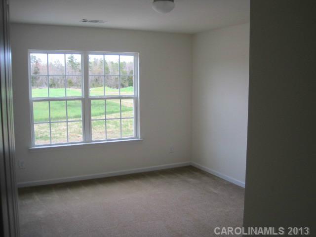 Davis Meadows - Residential