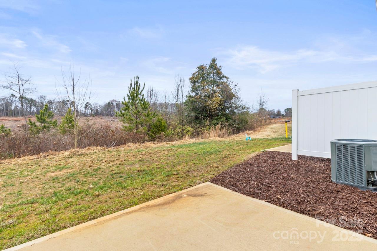 3776 Yorkshire Place