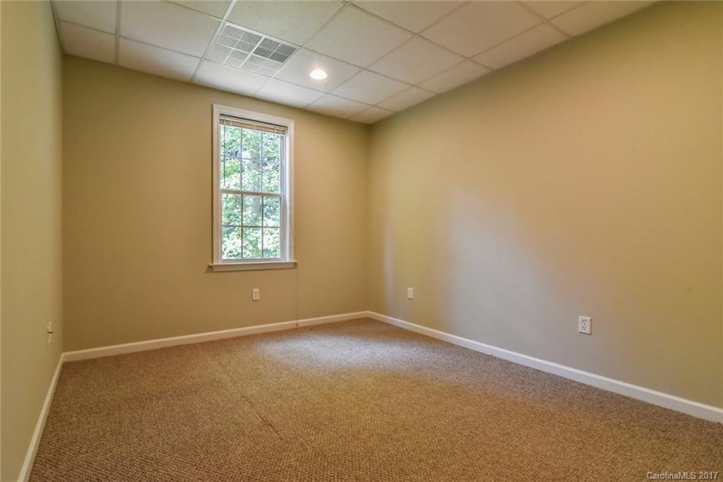 Oak Crest - Residential