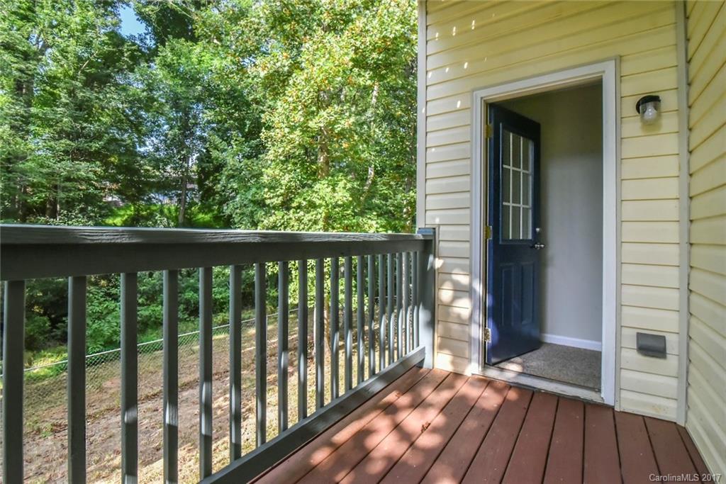 Oak Crest - Residential