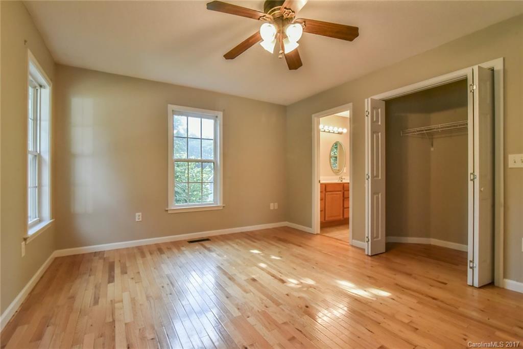 Oak Crest - Residential