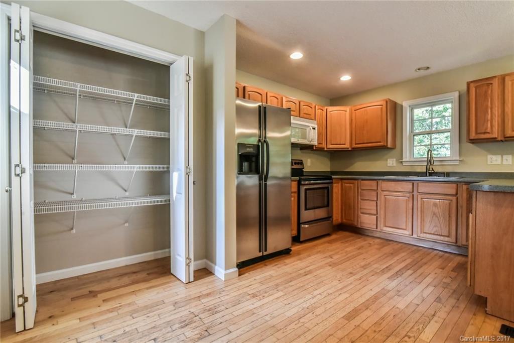 Oak Crest - Residential