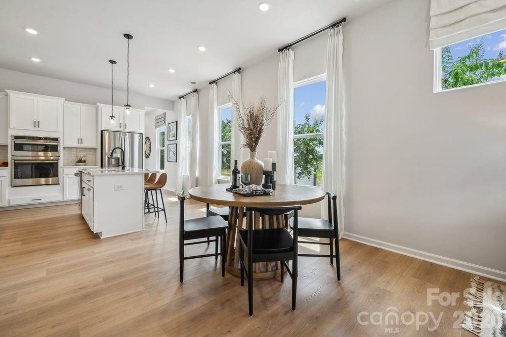 The Ridge at Sugar Creek - Residential