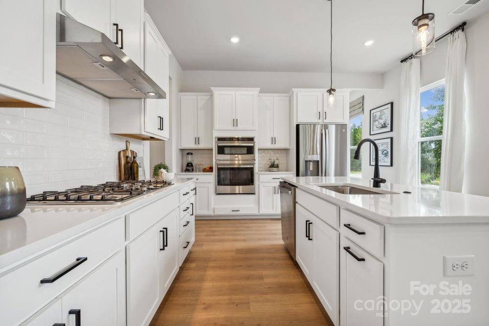 The Ridge at Sugar Creek - Residential