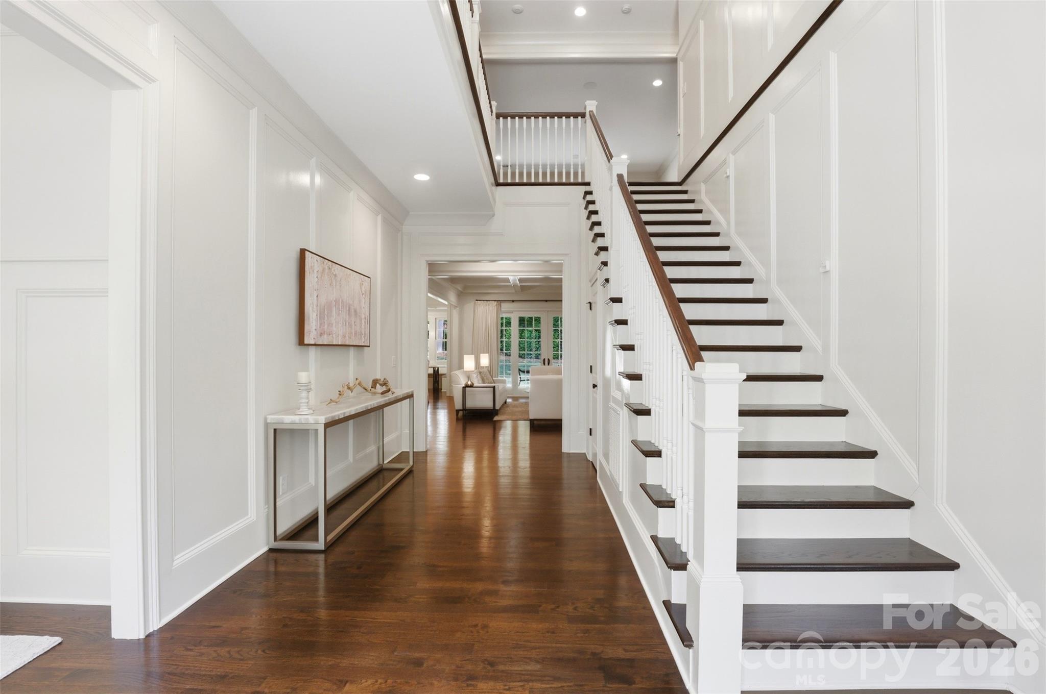 2510 Gleneagles Drive