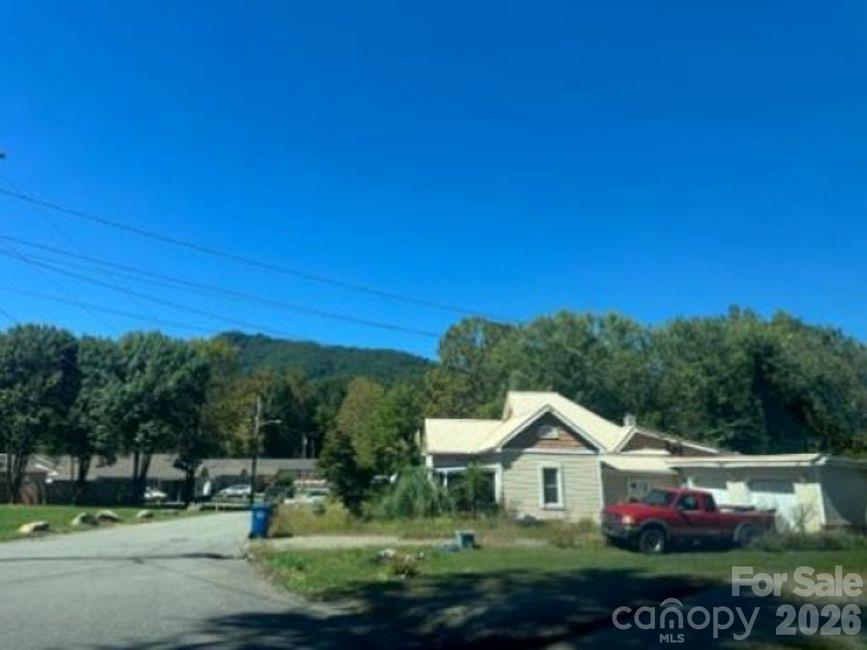 63 Goodyear Street