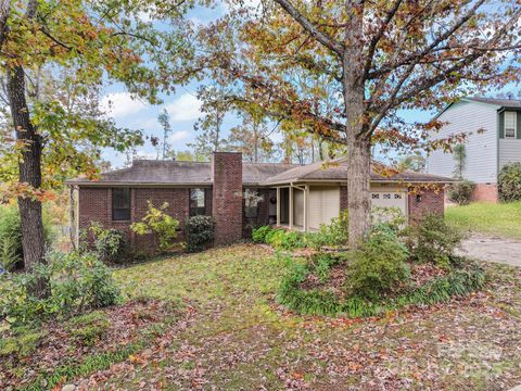 447 Creekside Drive Asheville NC 28804