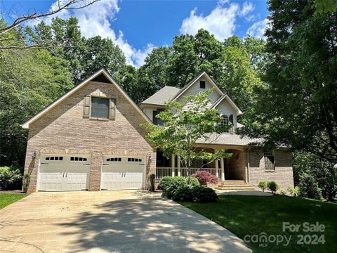 Photo for 503 Pinchot Drive