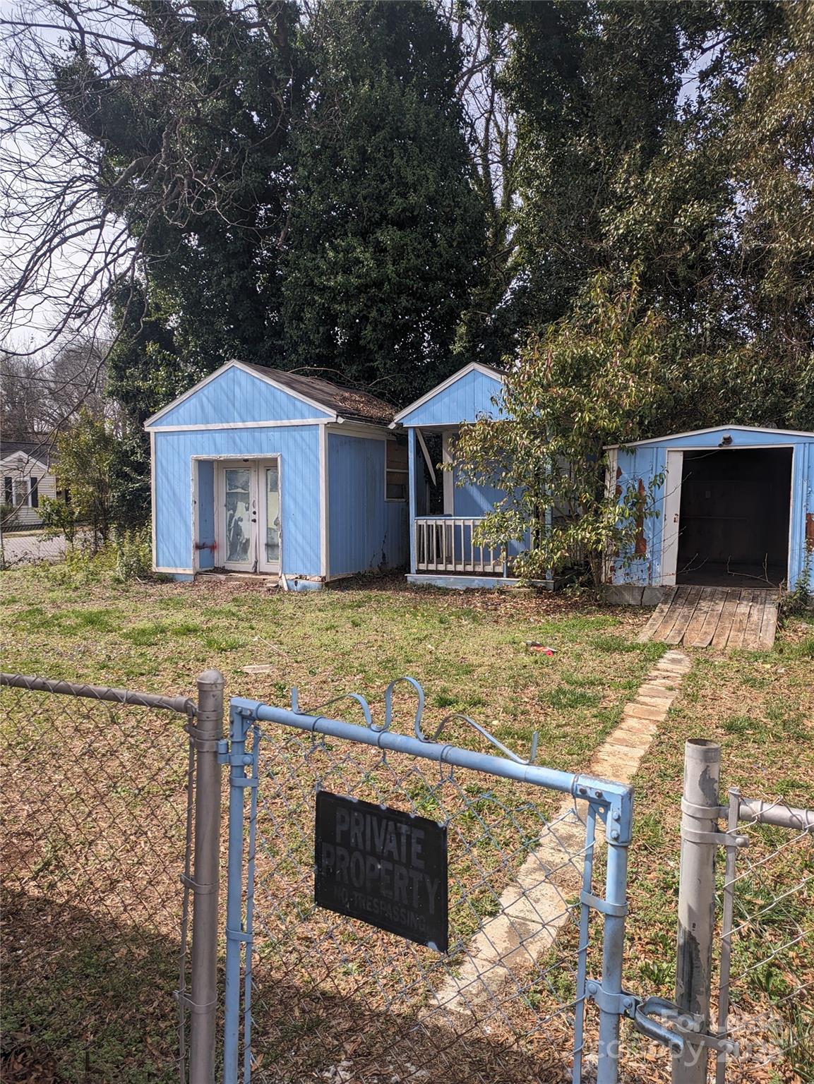 none - Residential Lease