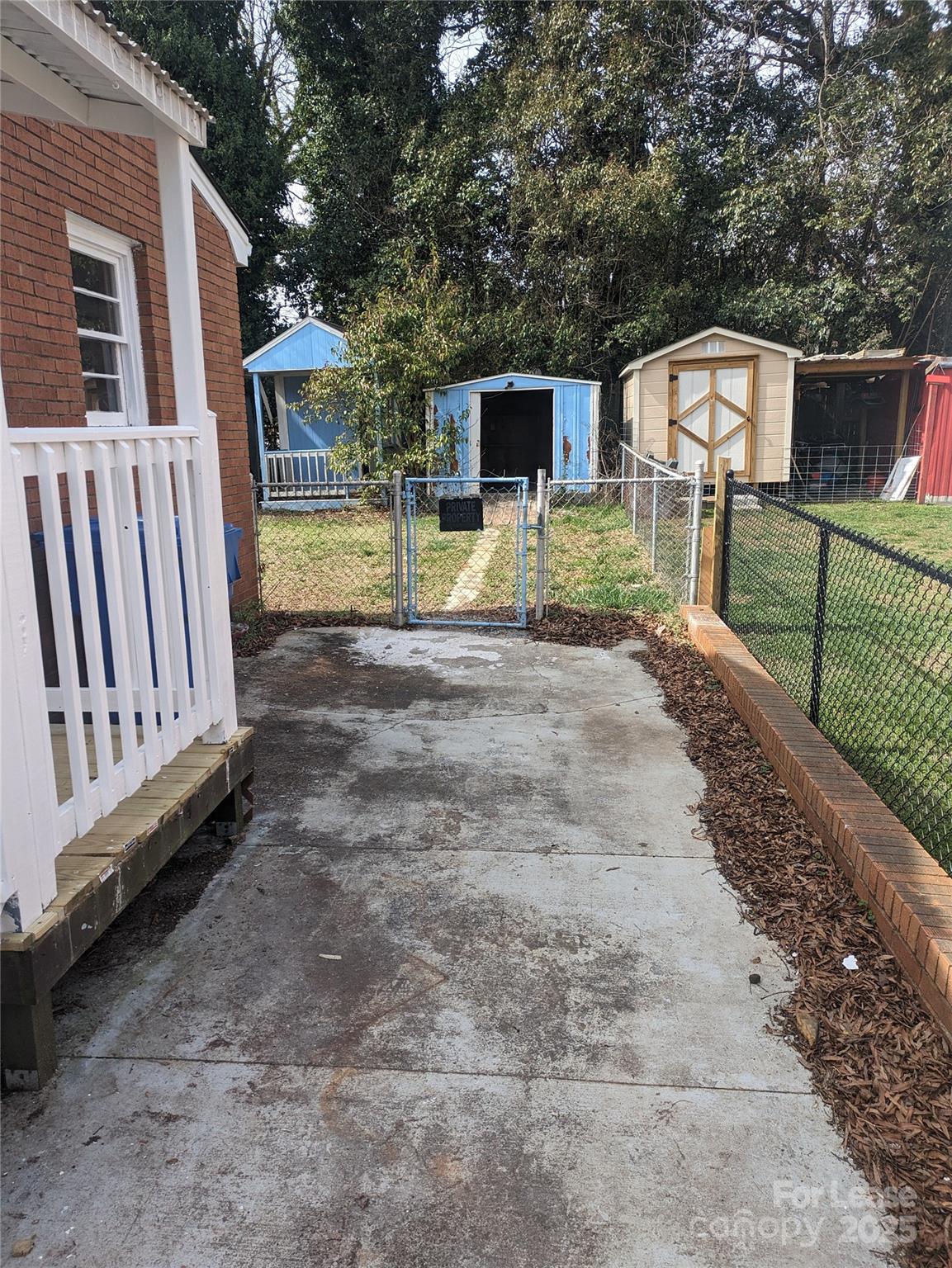 none - Residential Lease