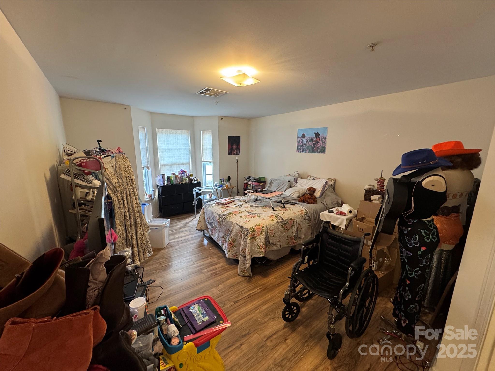 2564 Carya Pond Lane