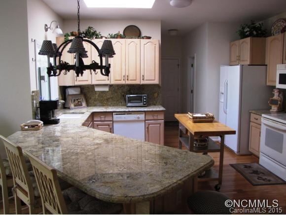 Deerlake Village - Residential