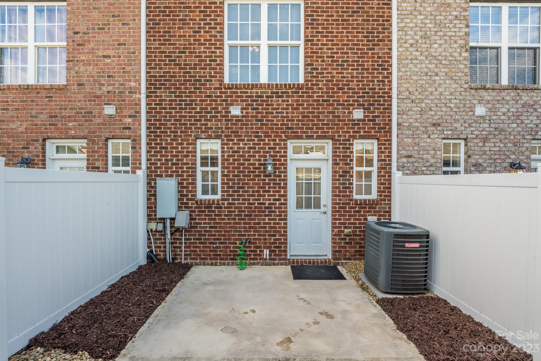 Eastfield at Prosperity Villag - Residential