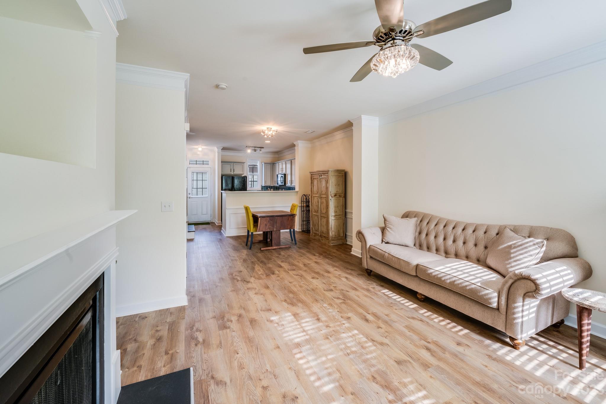 Eastfield at Prosperity Villag - Residential