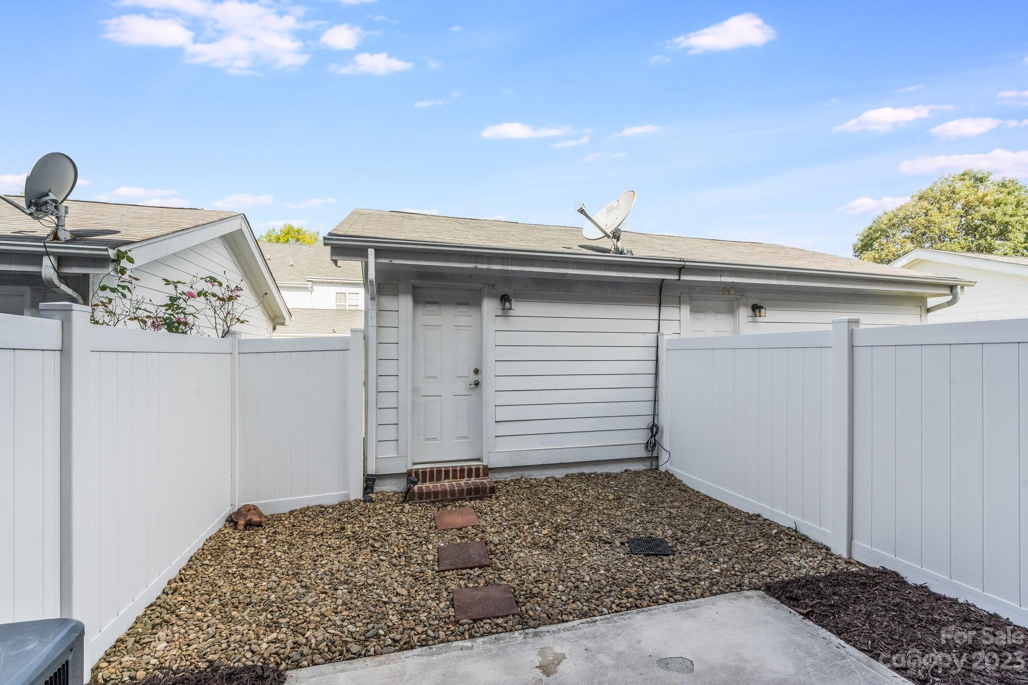 Eastfield at Prosperity Villag - Residential