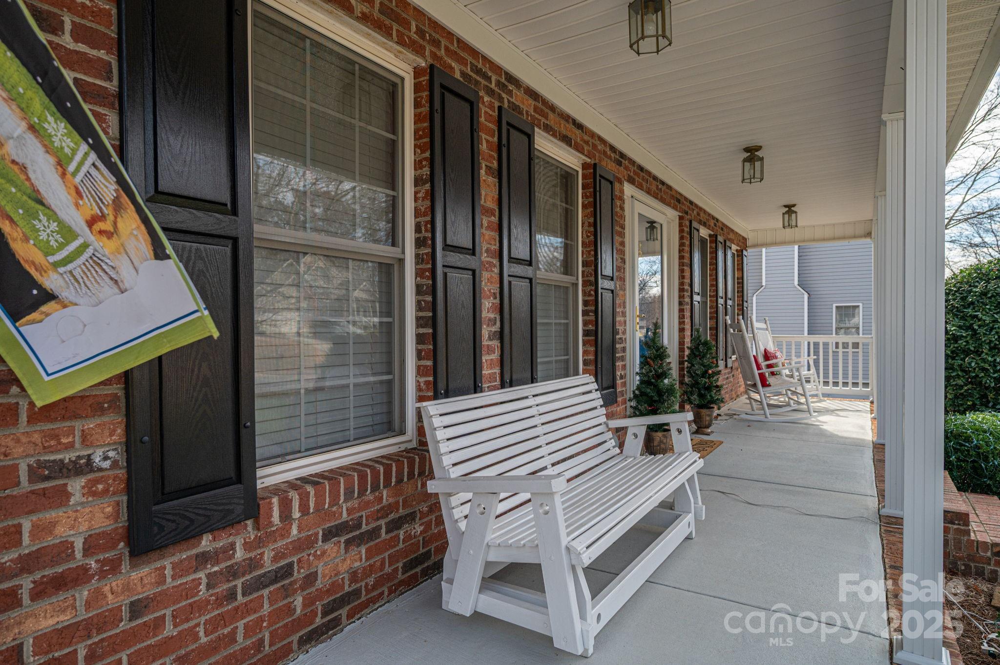 3619 Easthampton Drive