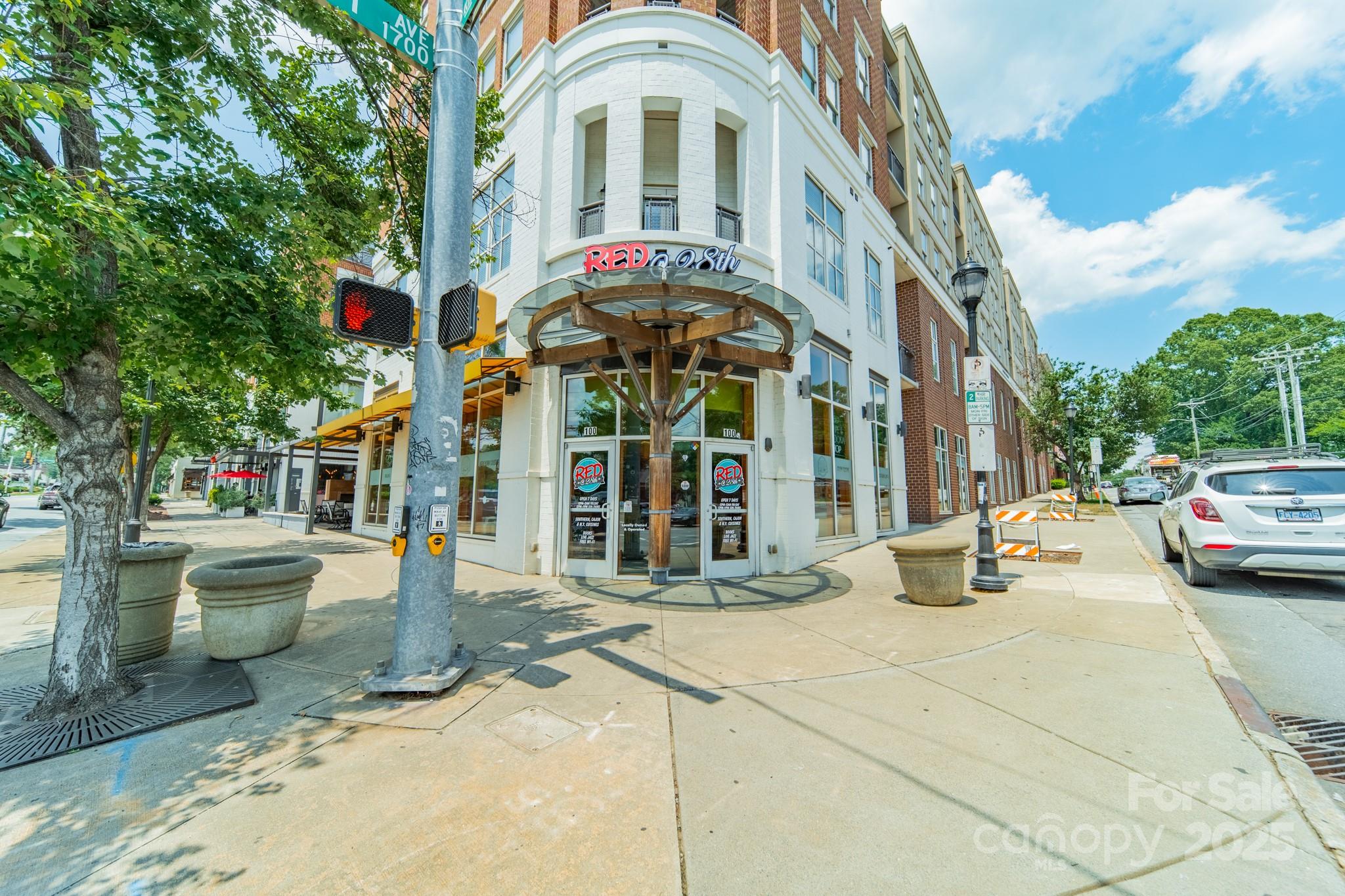 1315 East Boulevard 327