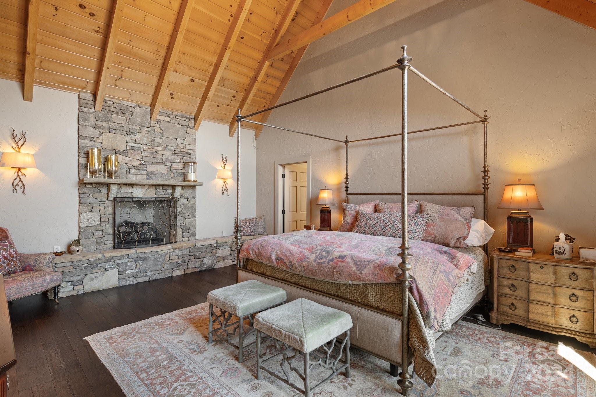 Wolf Laurel - Residential