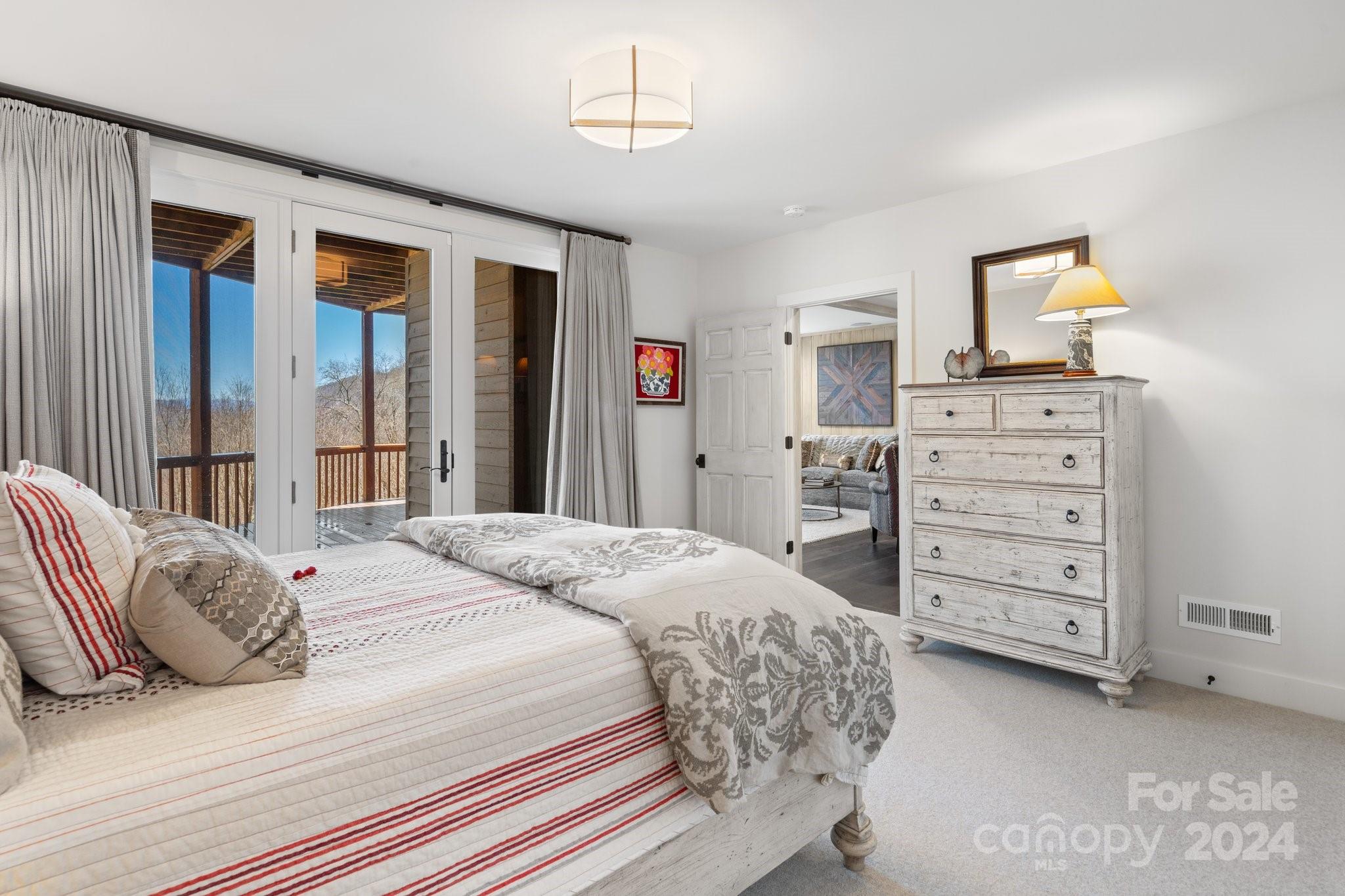 Wolf Laurel - Residential