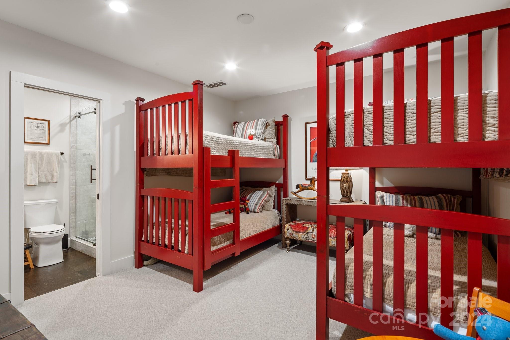 Wolf Laurel - Residential