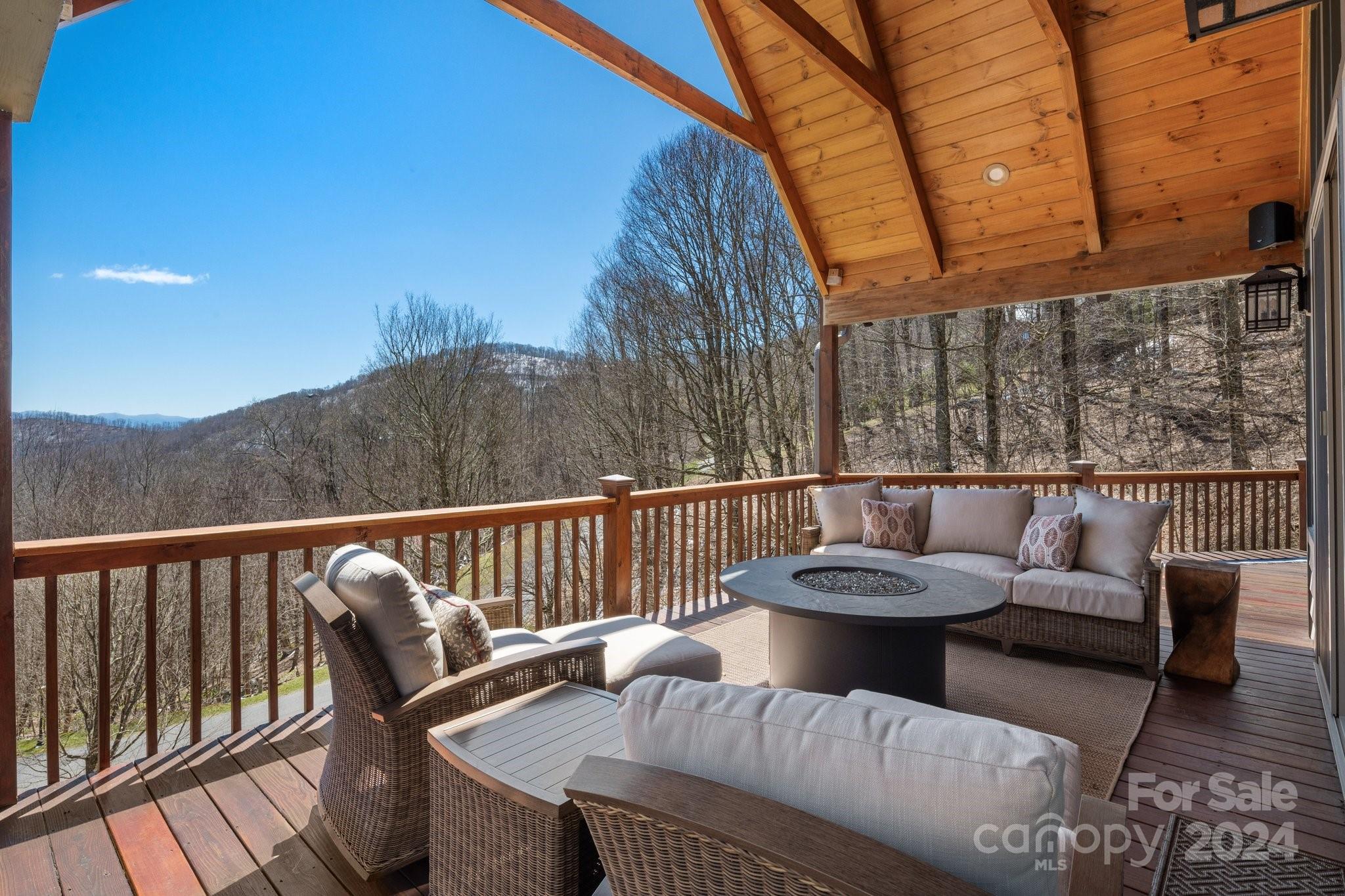 Wolf Laurel - Residential