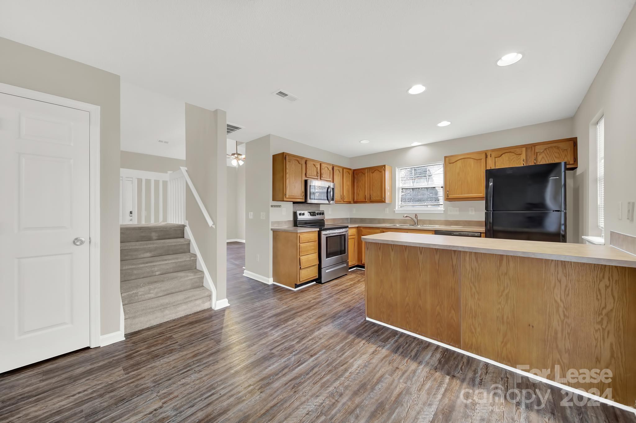 Prescott Village - Residential Lease