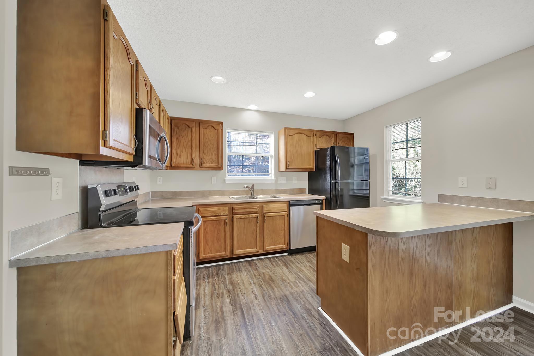 Prescott Village - Residential Lease