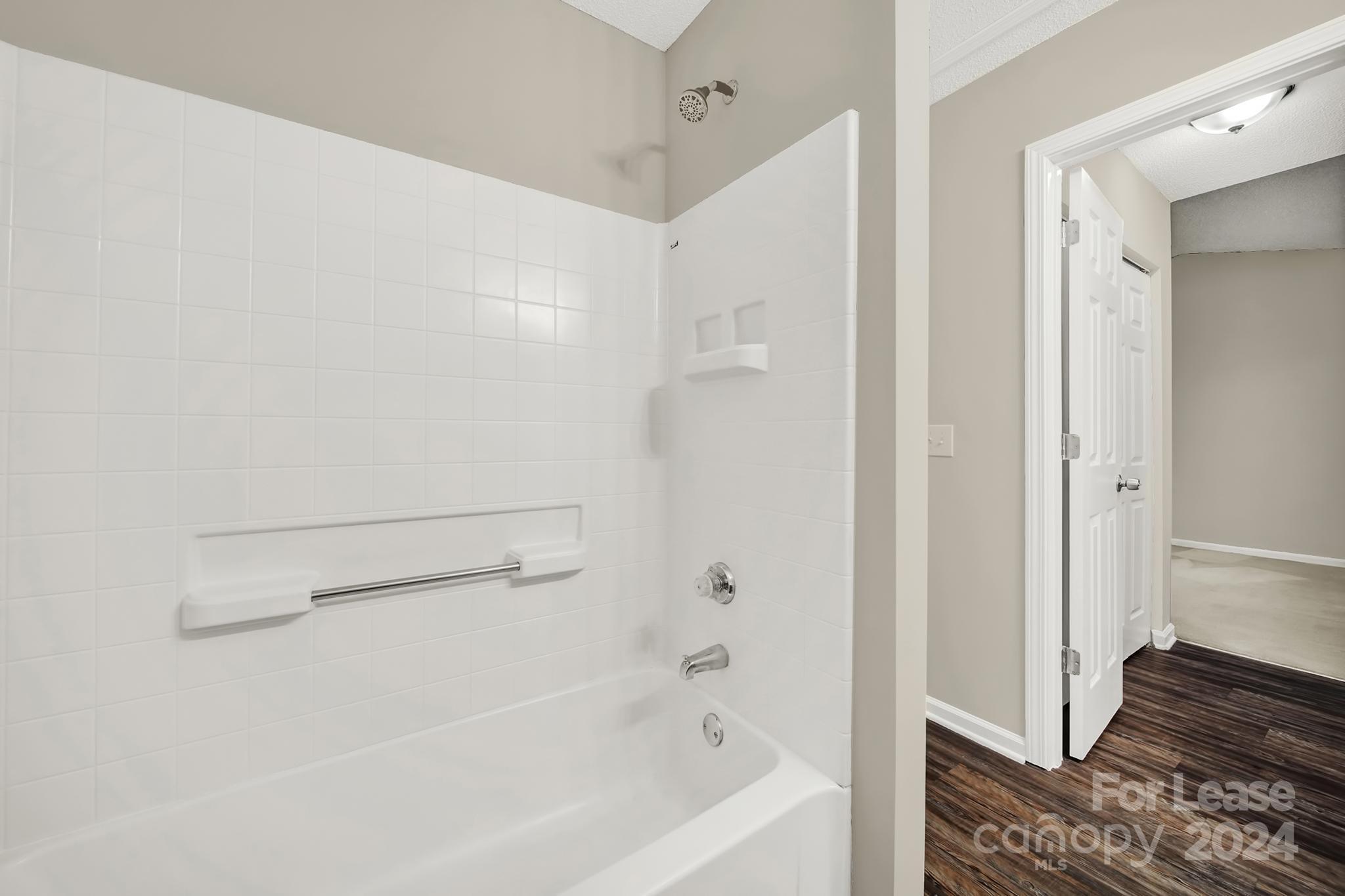 Prescott Village - Residential Lease