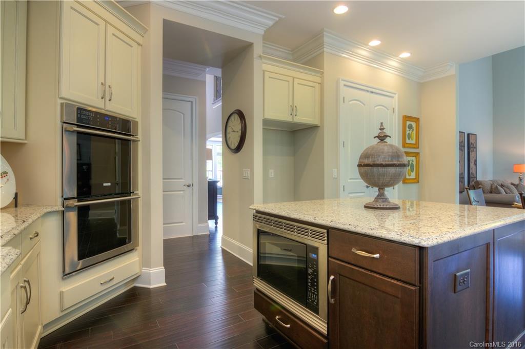 The Manors at Lake Ridge - Residential