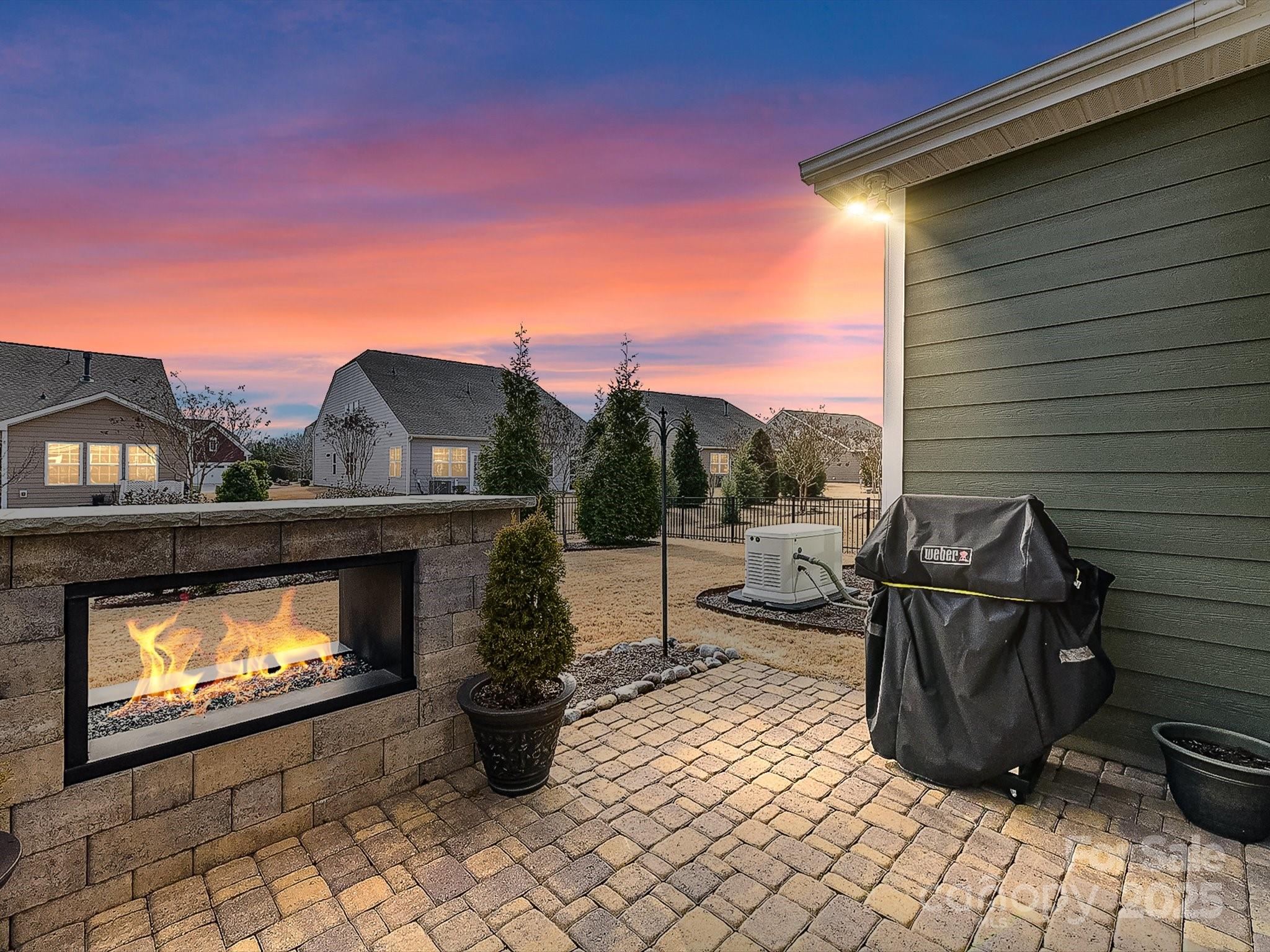 Tree Tops - Residential