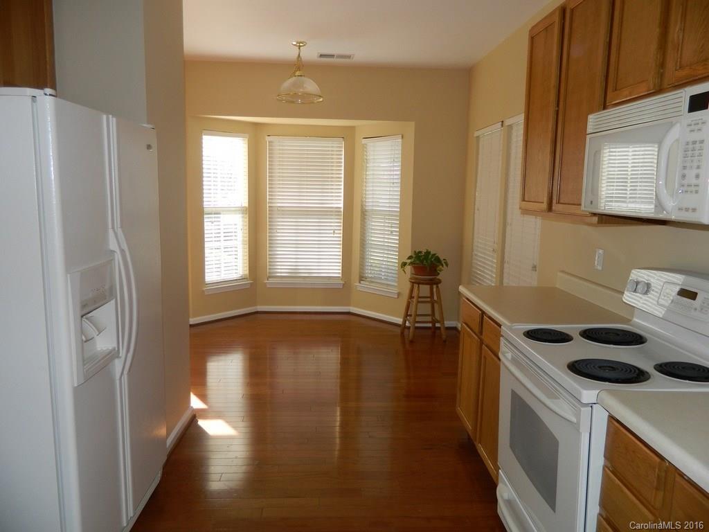 Robinwood Village - Residential Lease