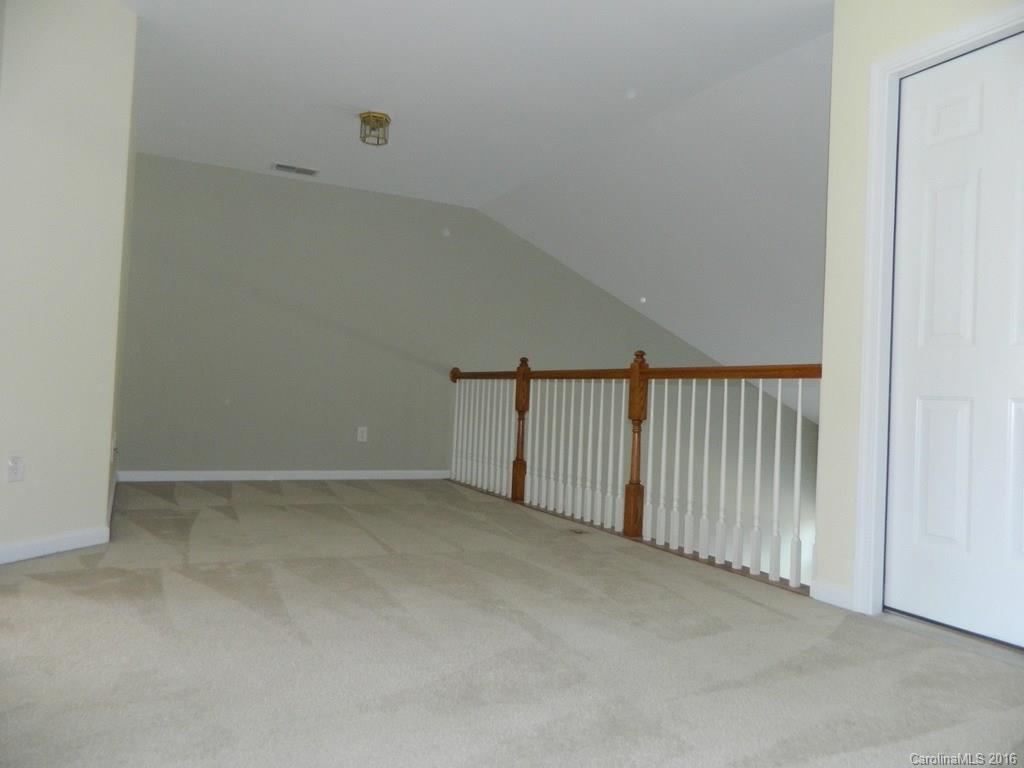 Robinwood Village - Residential Lease